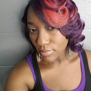 Meet your Posher, Valerie